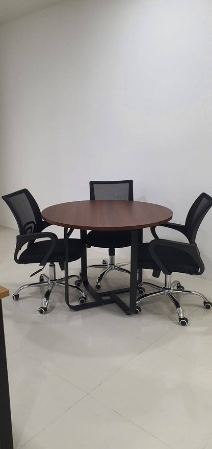 Round Table